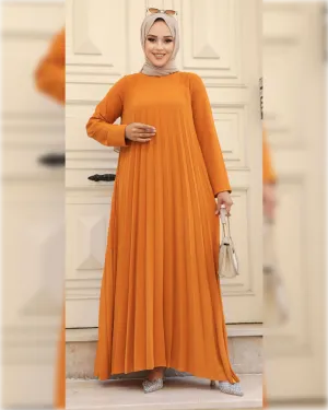 Aerobin Pleated Cut Loose Dress in Orange Shade  فستان واسع بكسرات من قماش الأيروبين باللون البرتقالي الجميل