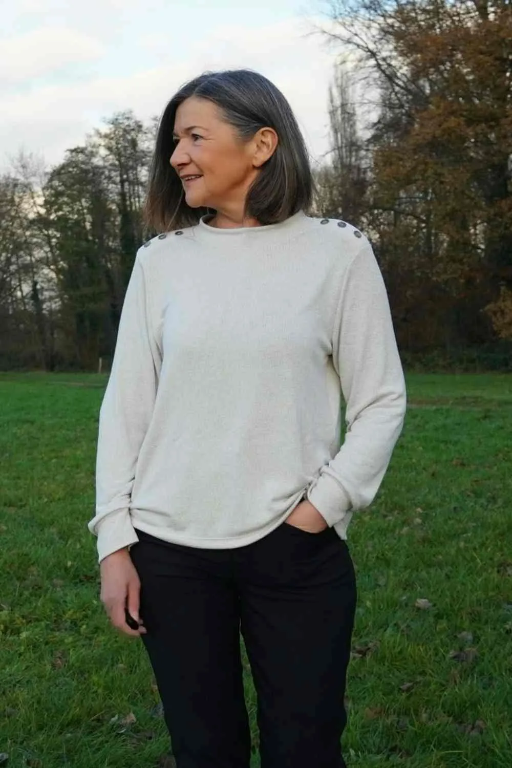 Elisa - Pullover mit Knopfleiste