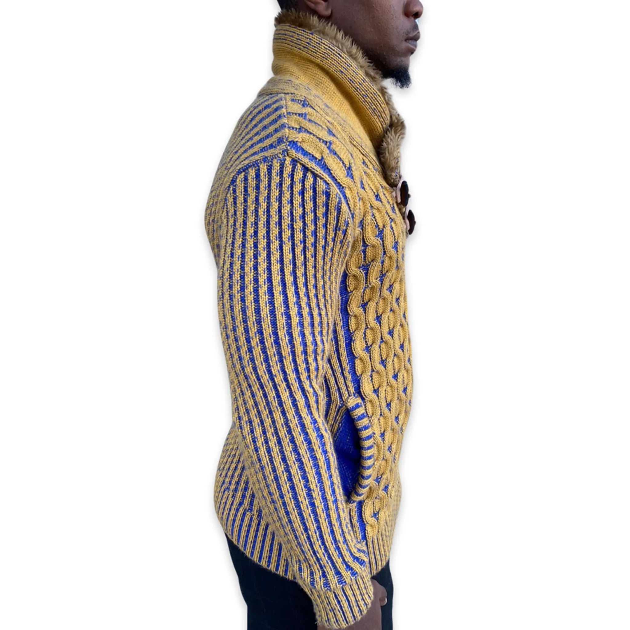 [Ezra] Mustard and Royal blue shall Sweater with fur in collar and buckle