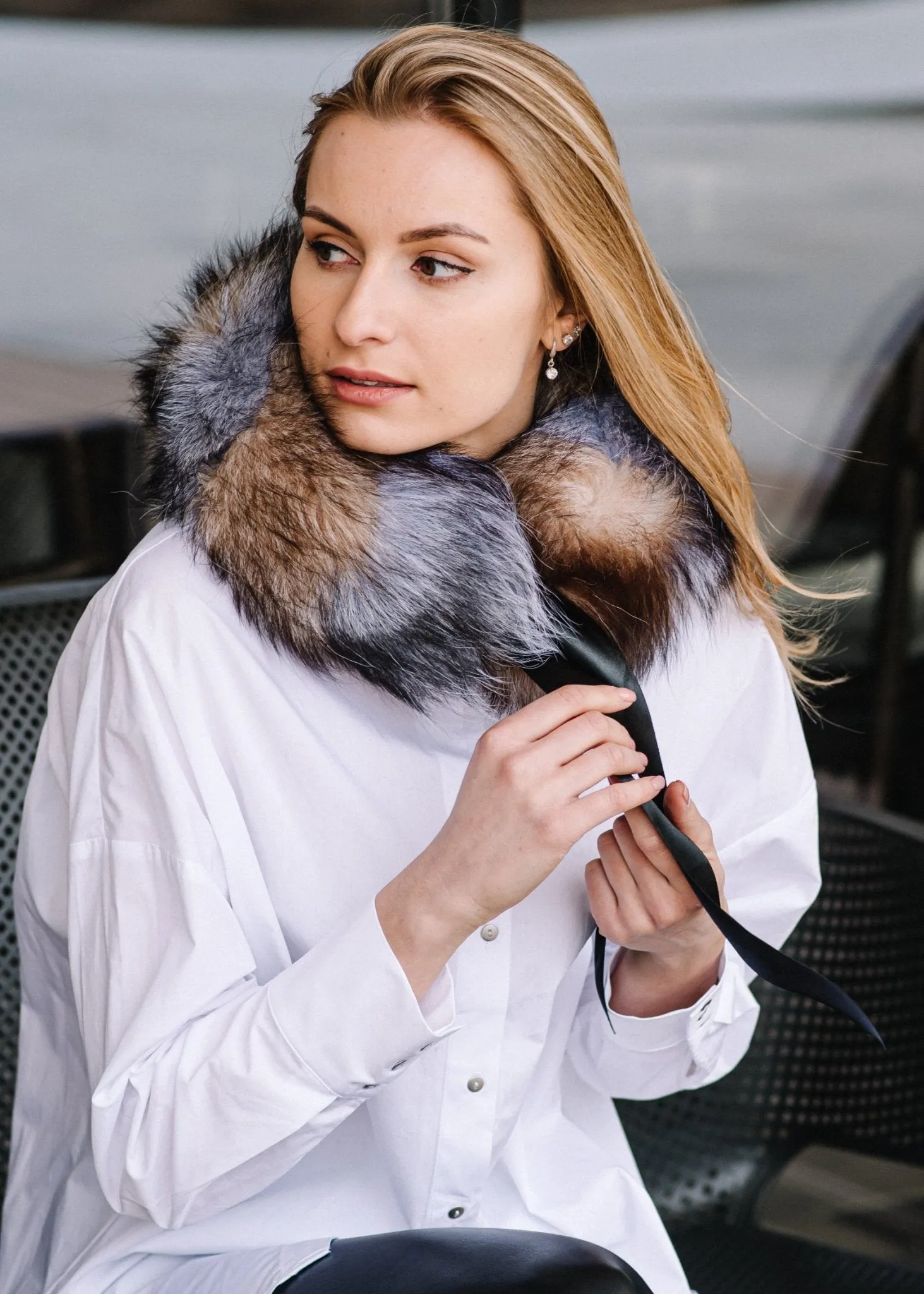 Fox Fur Collar With Ribbon