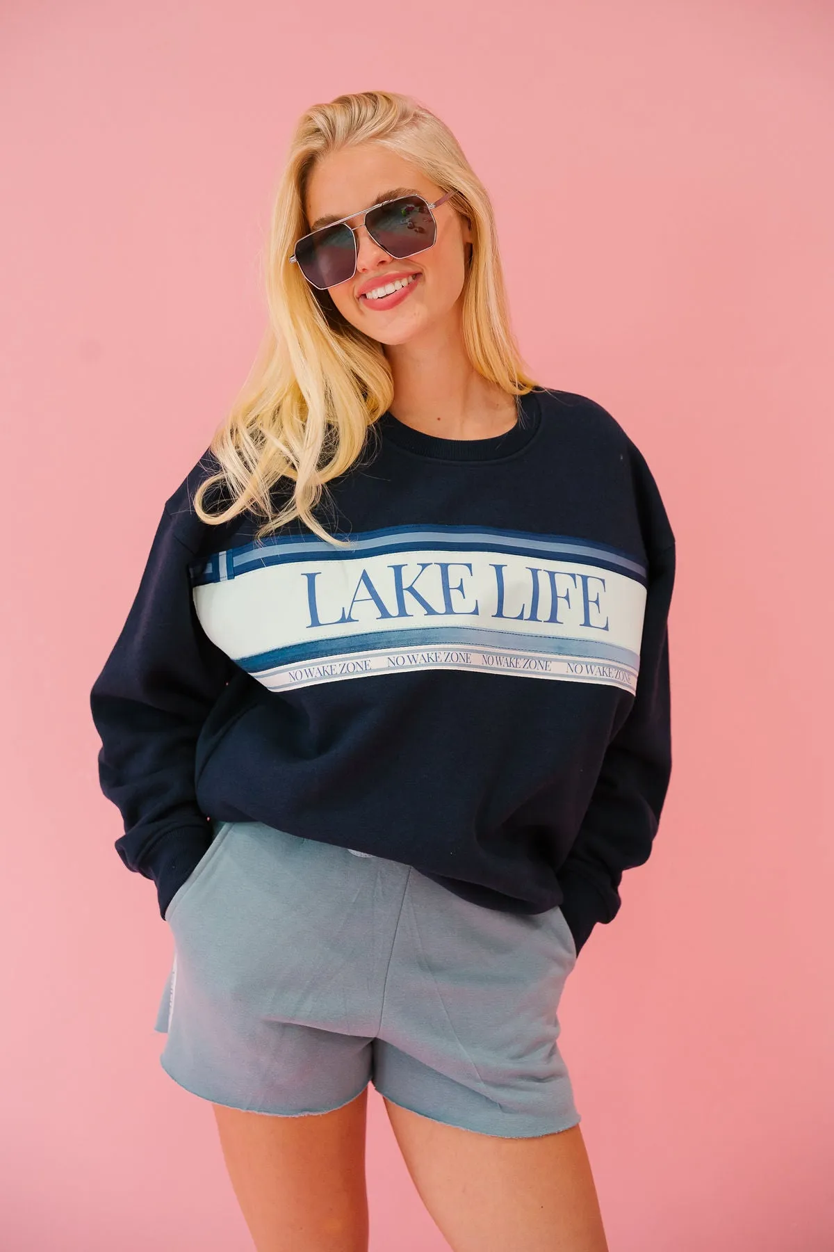 LAKE LIFE NAVY PULLOVER