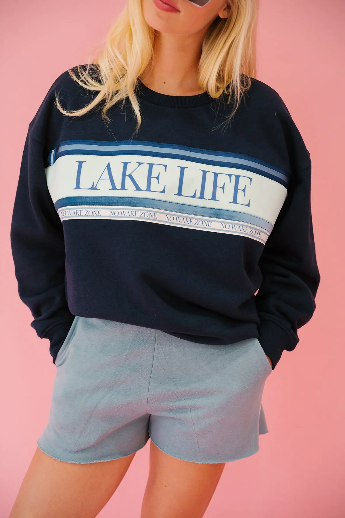 LAKE LIFE NAVY PULLOVER