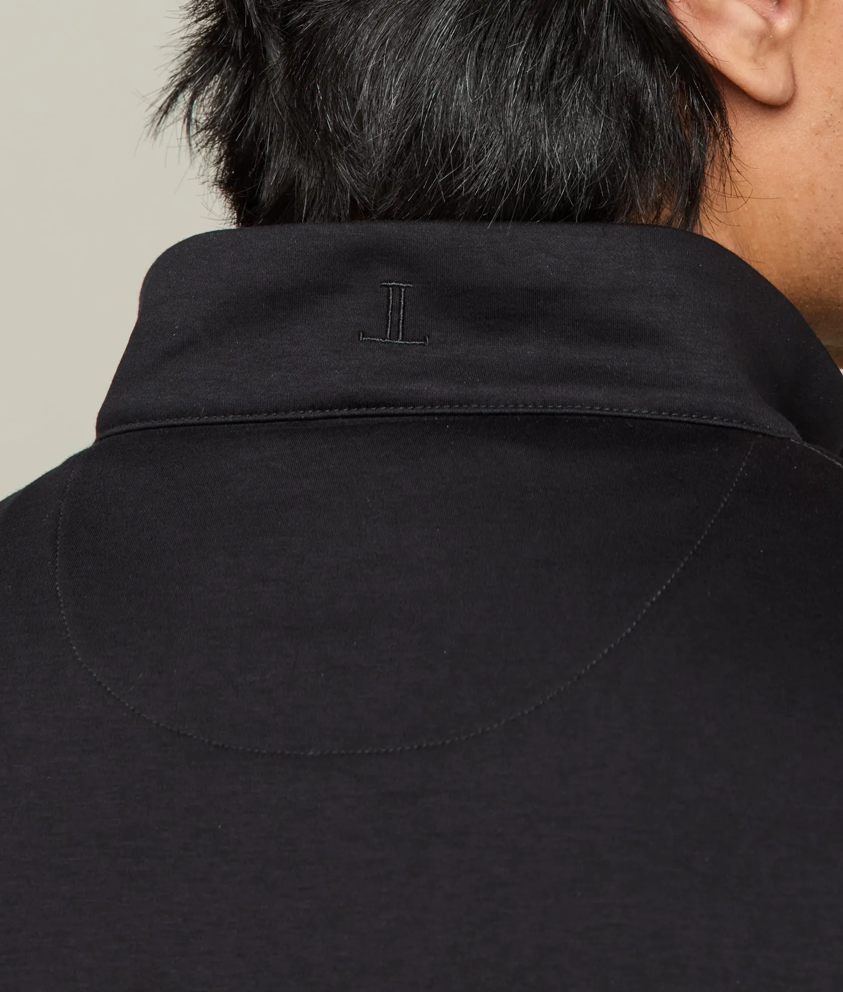 Lightweight Quarter Zip :: Black