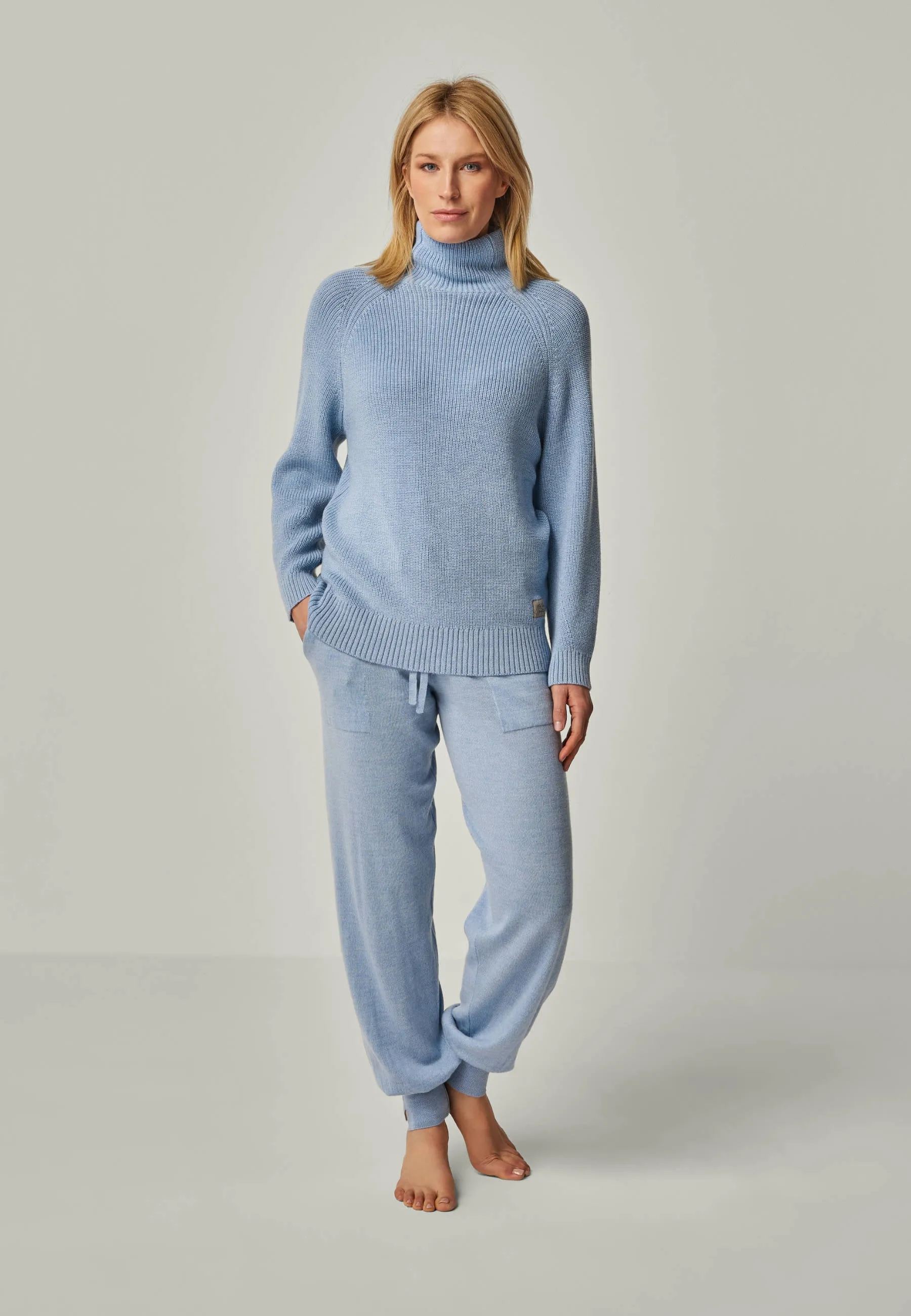 LOUNGEWEAR SET - Pullover Eve & Pants Bella