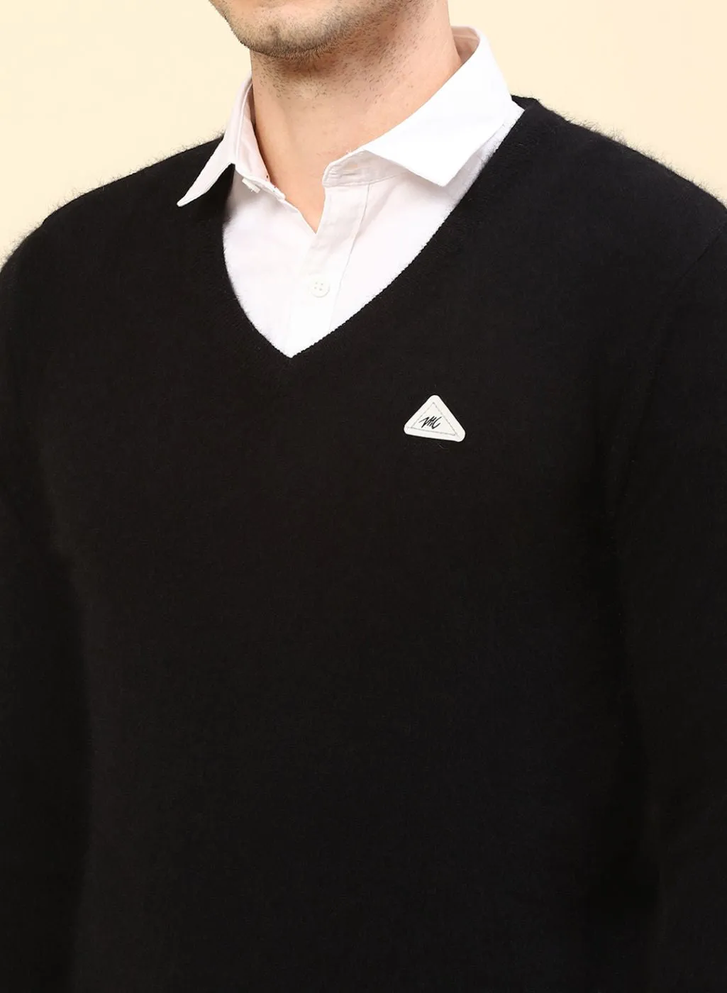 Men Black Solid Angoora Pullover