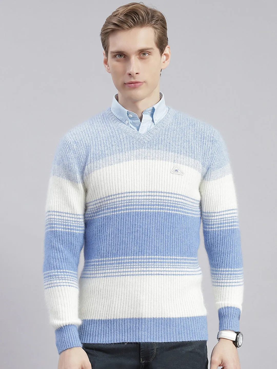 Men Blue Stripe V Neck Full Sleeve Sweaters/Pullovers