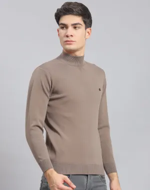 Men Brown Solid T Neck Full Sleeve Sweater