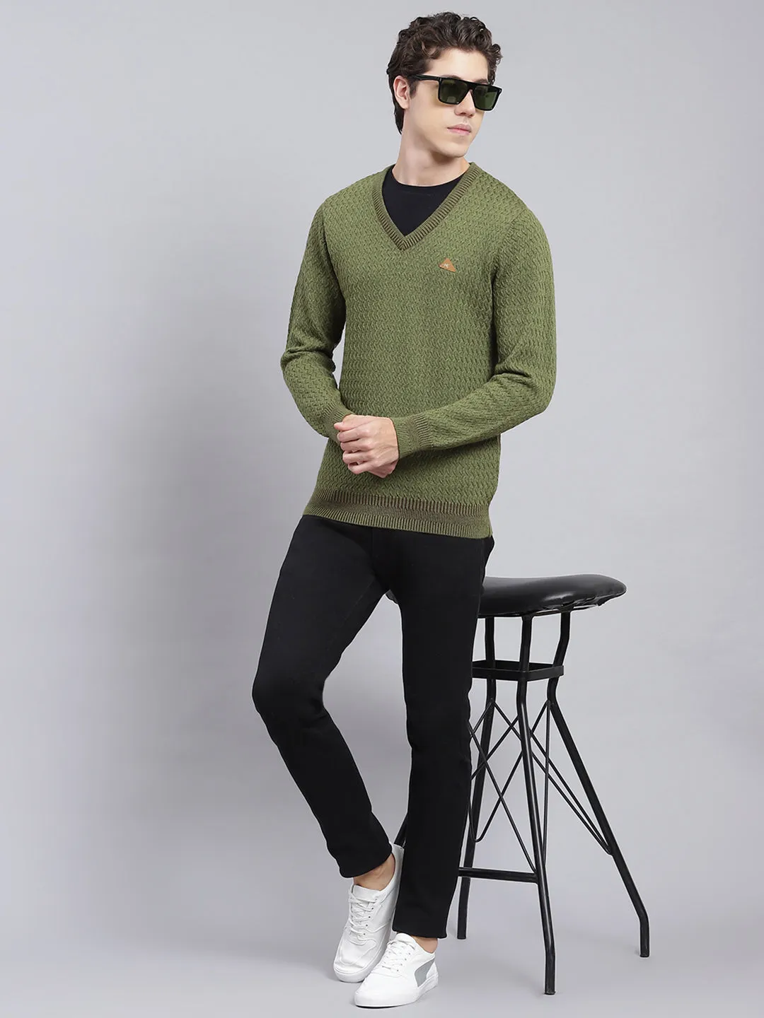 Men Green Self Design Pure wool Pullover