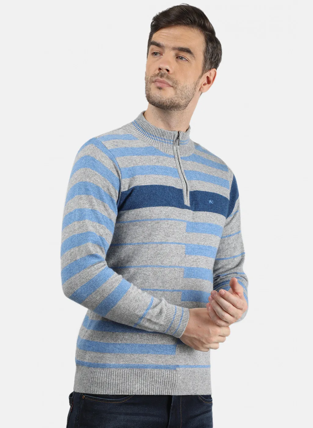 Men Grey & Blue Solid Pullover