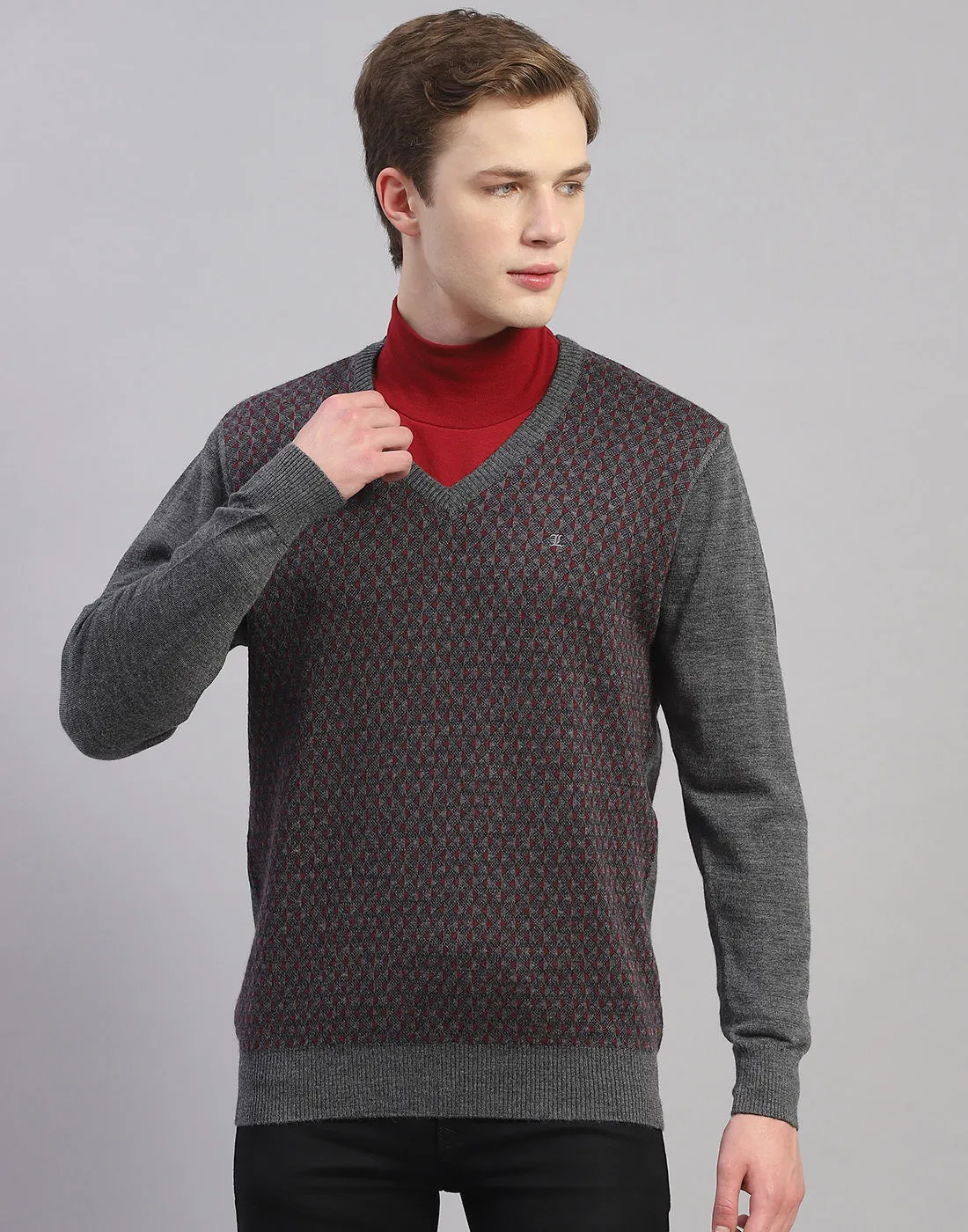 Men Grey Self Design V Neck Full Sleeve Pullover