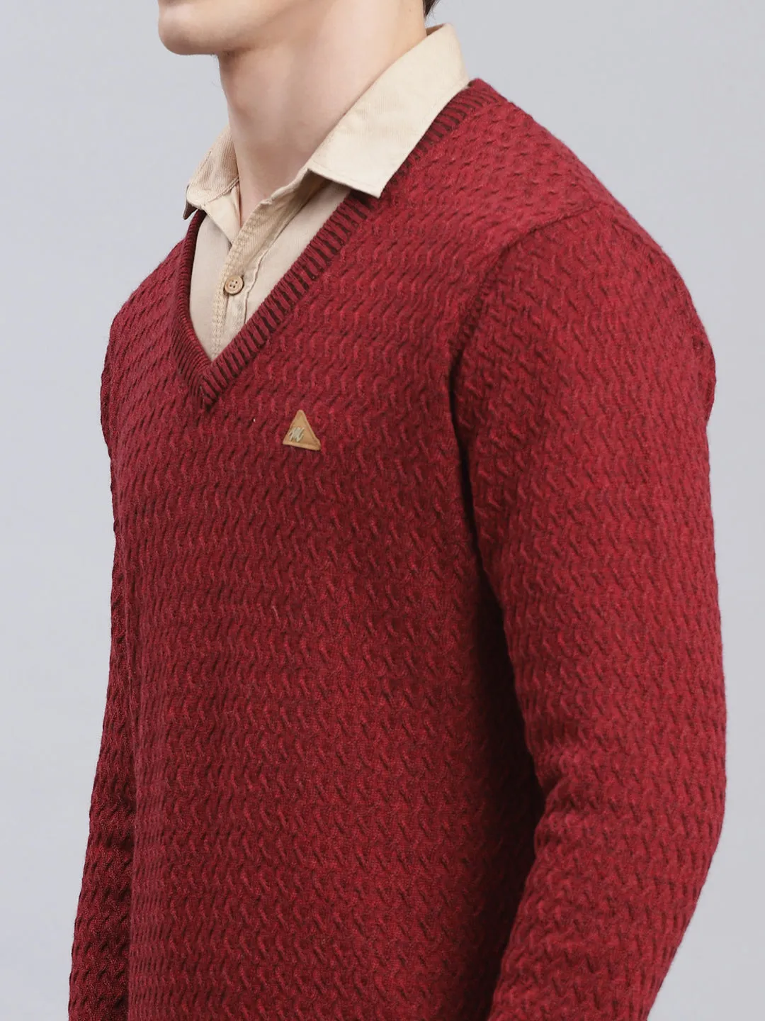 Men Maroon Self Design Pure wool Pullover