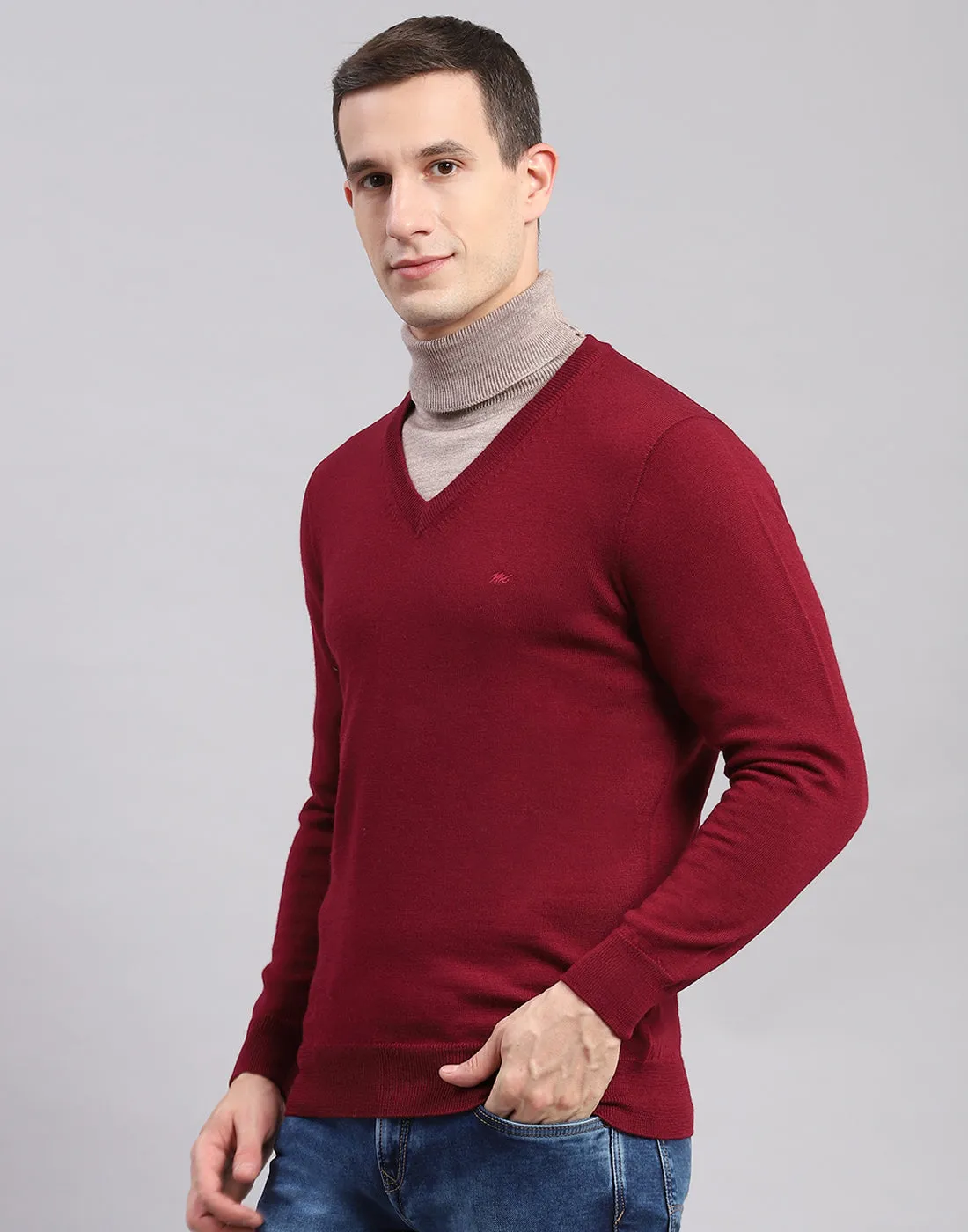 Men Maroon Solid V Neck Full Sleeve Sweaters/Pullovers