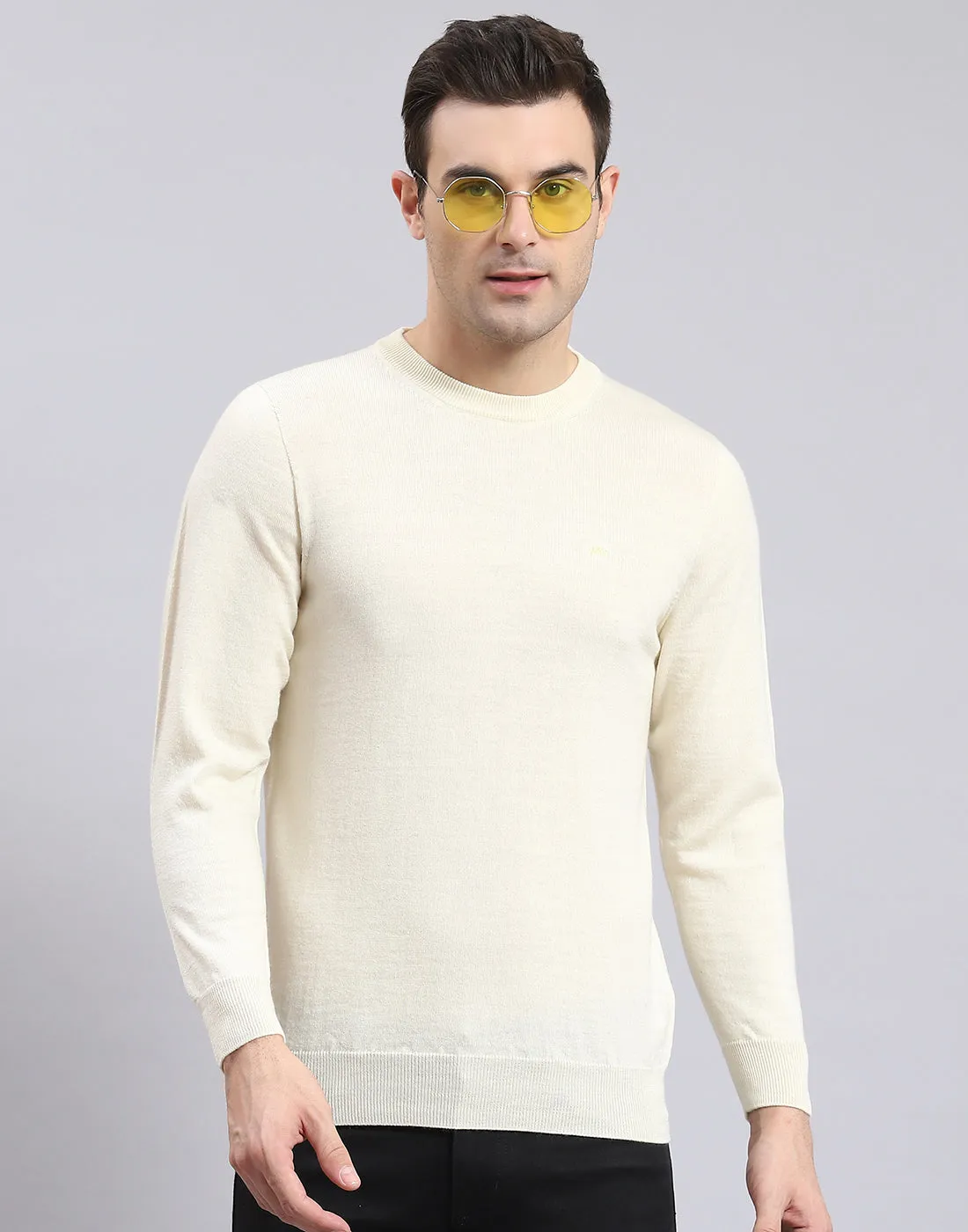 Men Off White Solid Round Neck Full Sleeve Pullover