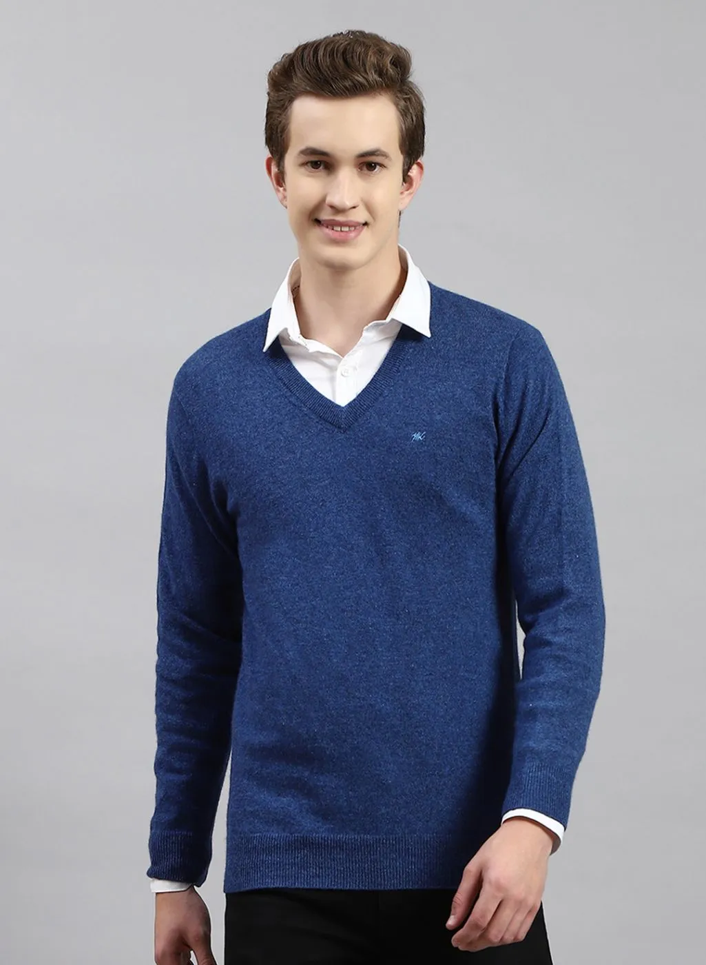 Men Royal Blue Solid Lamb wool Pullover