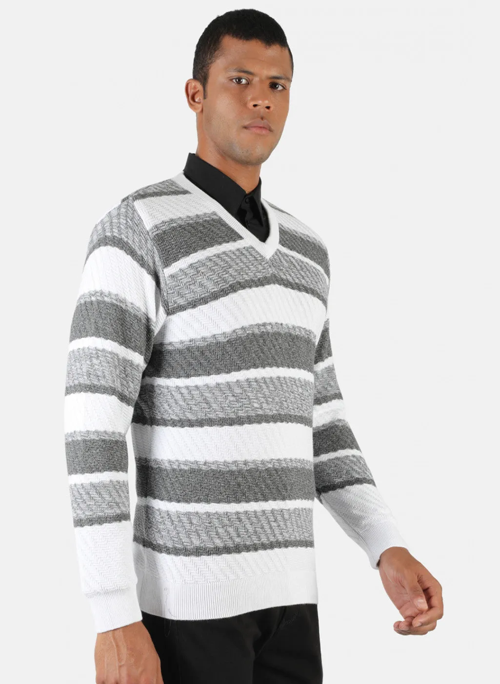 Men White & Grey Solid Pullover