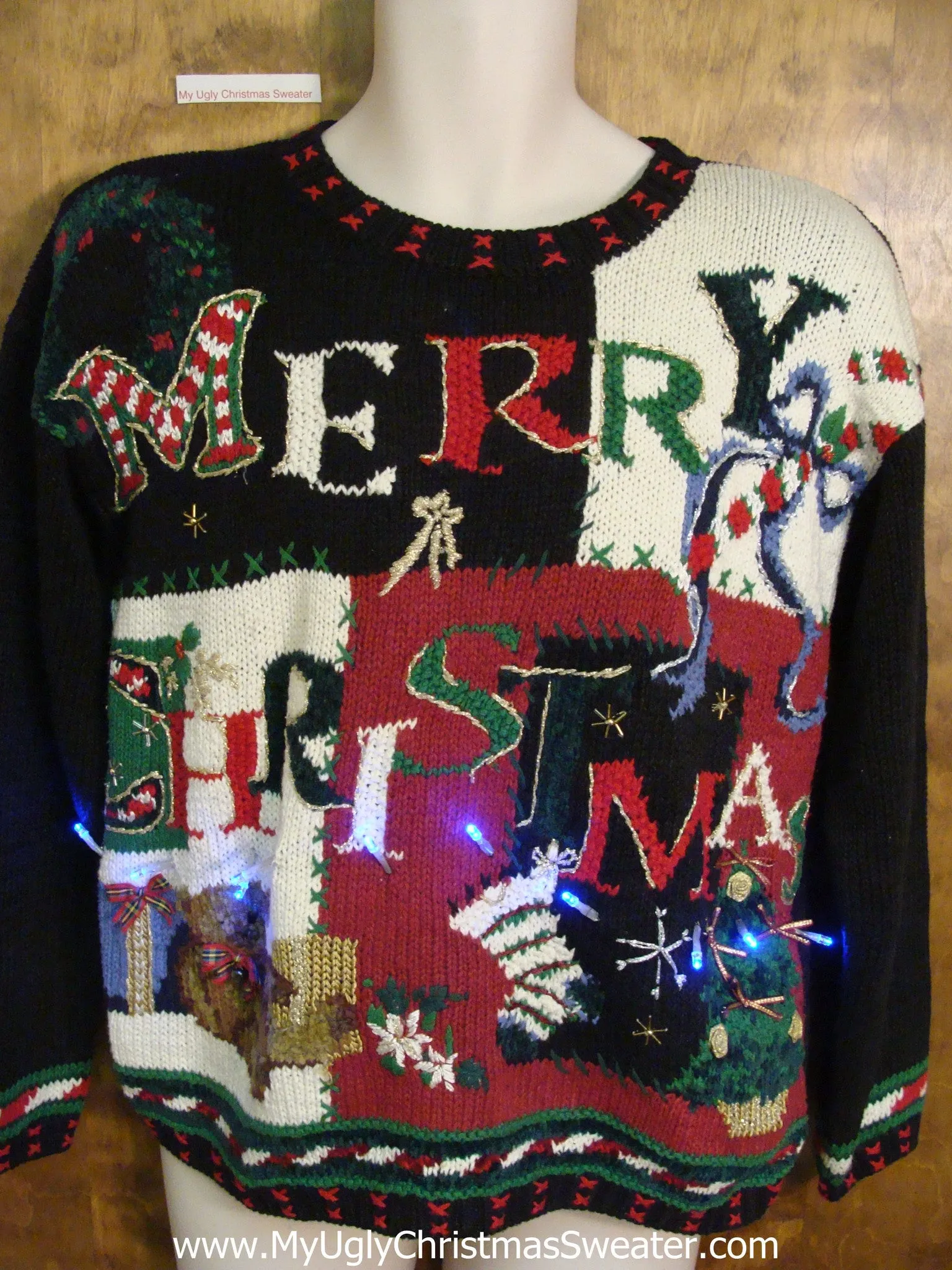 MERRY CHRISTMAS 80s Tacky Xmas Sweater with Lights