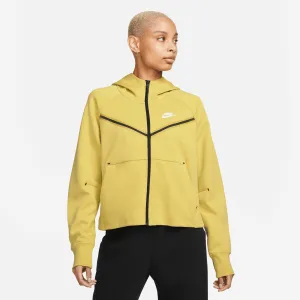 Nike Sportswear Tech Fleece Women's Light Green Windrunner