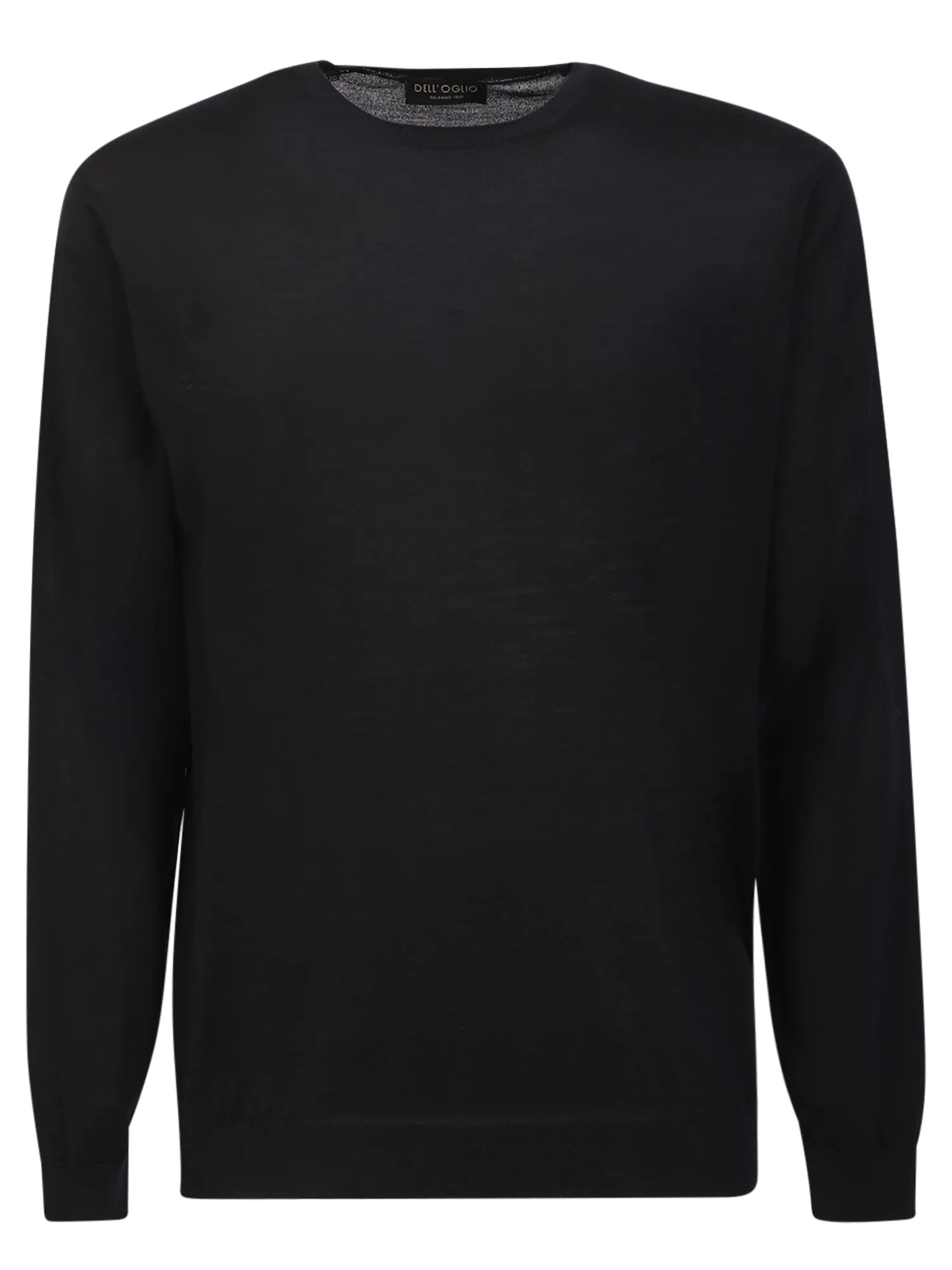 Round-neck pullover black