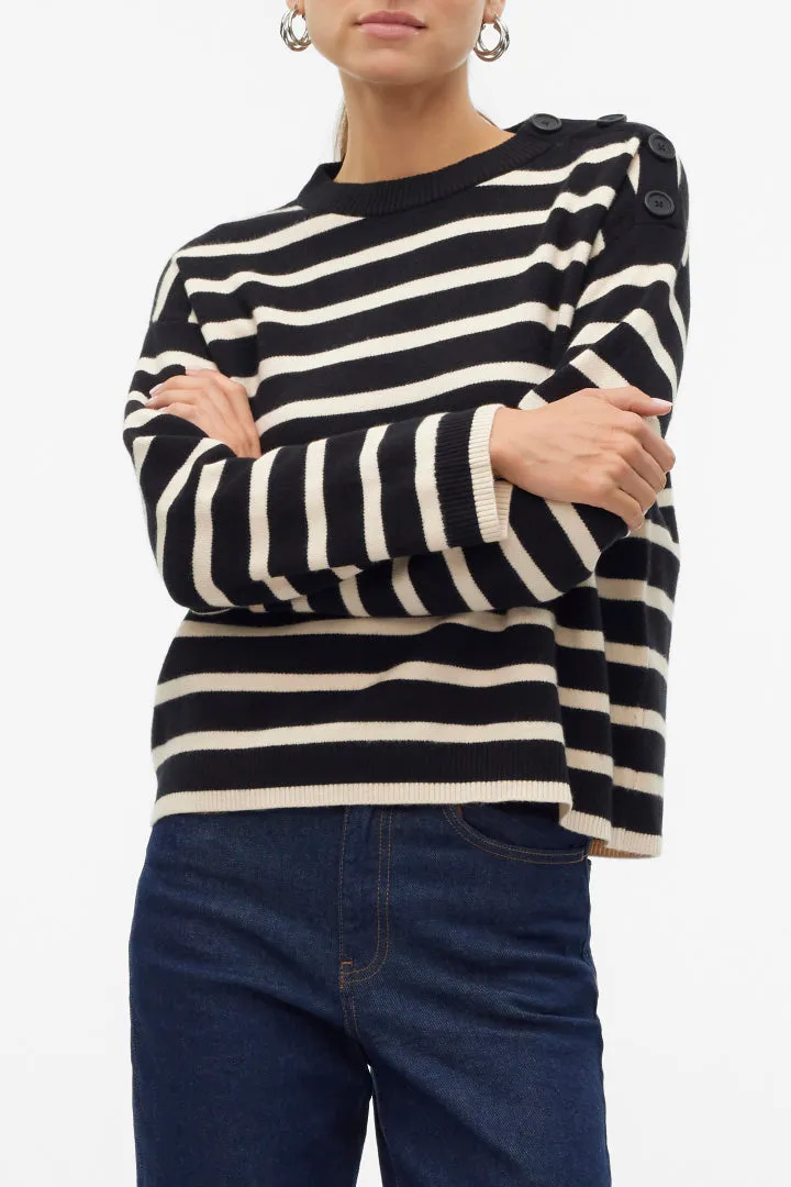 Saba O-Neck Button Pullover