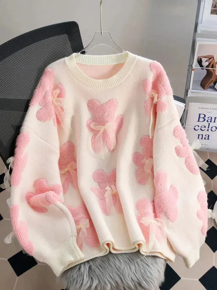 Teddy Winter pullover with  ribbons