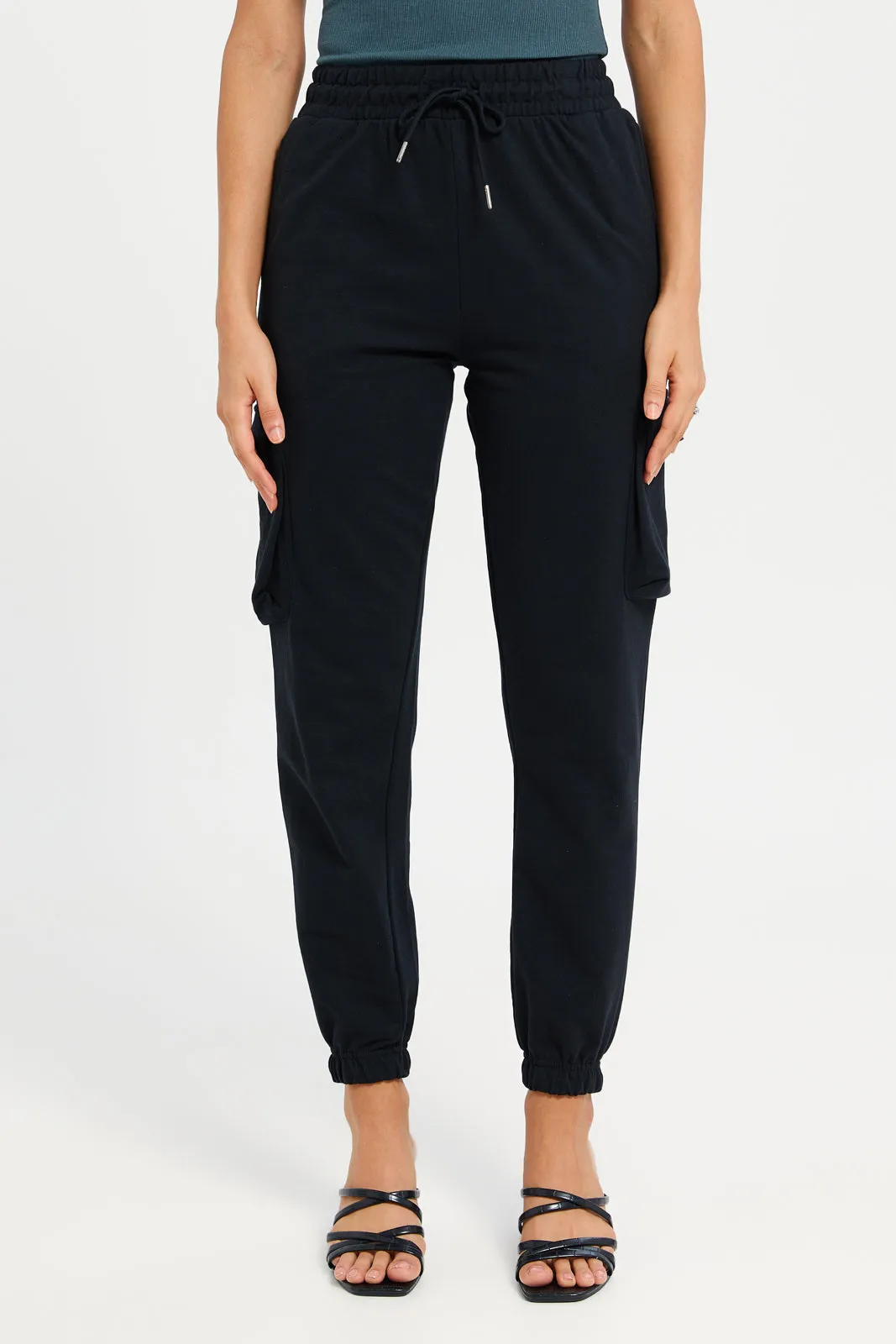 Women Black Jogger With Utility Pockets