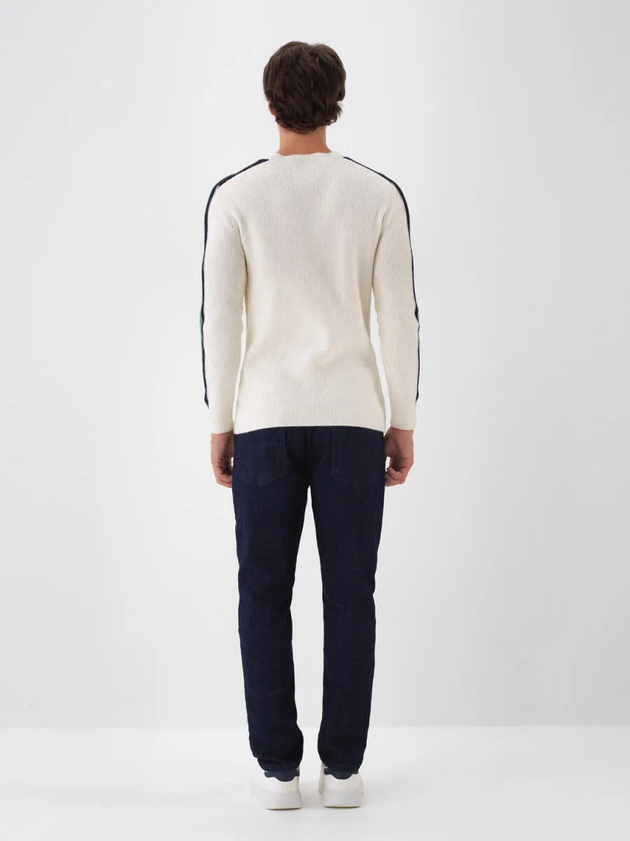 Xint Wool Pattern Off White Sweater