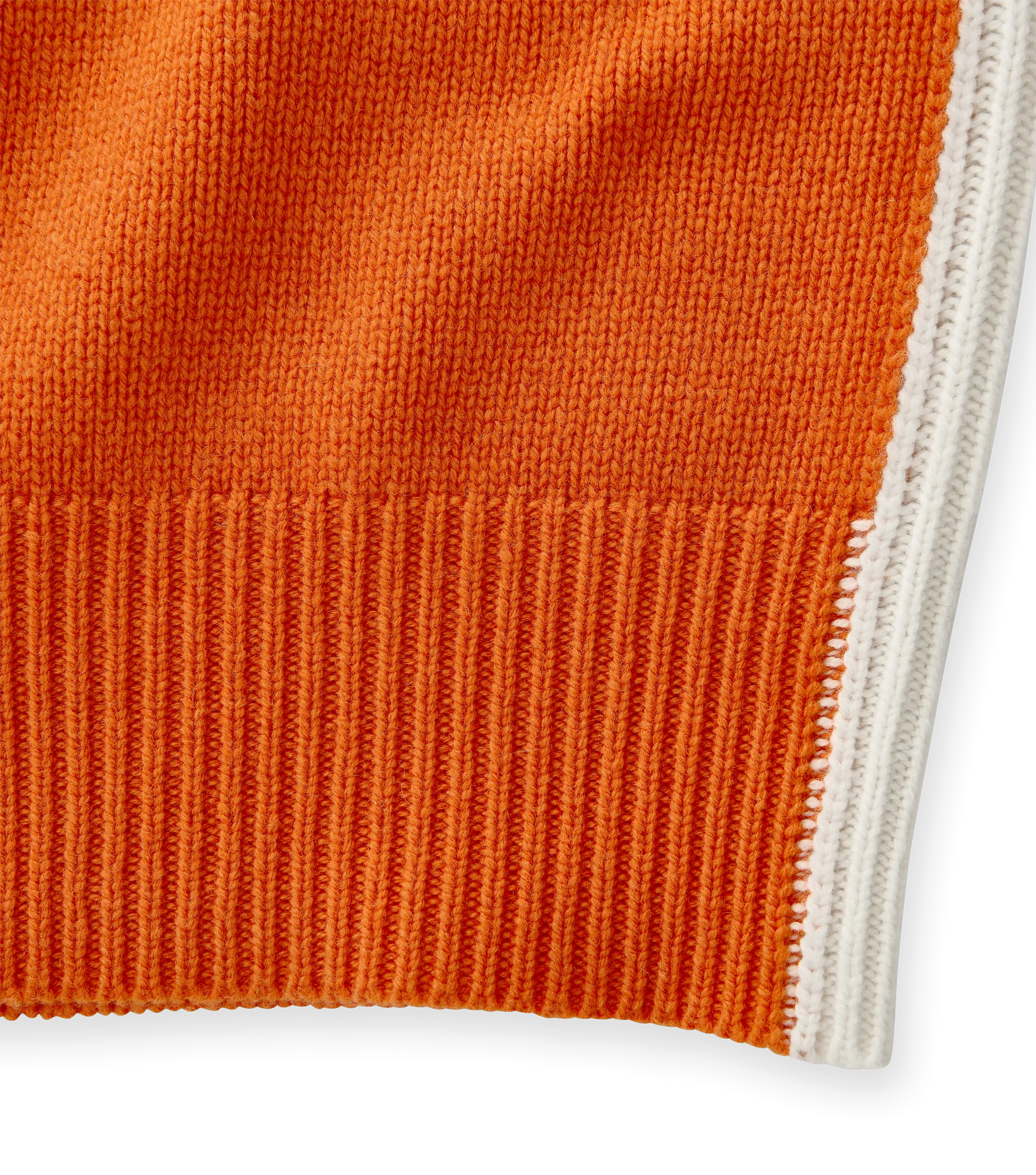 YULE TURTLE NECK PULLOVER</p>Orange Gloss