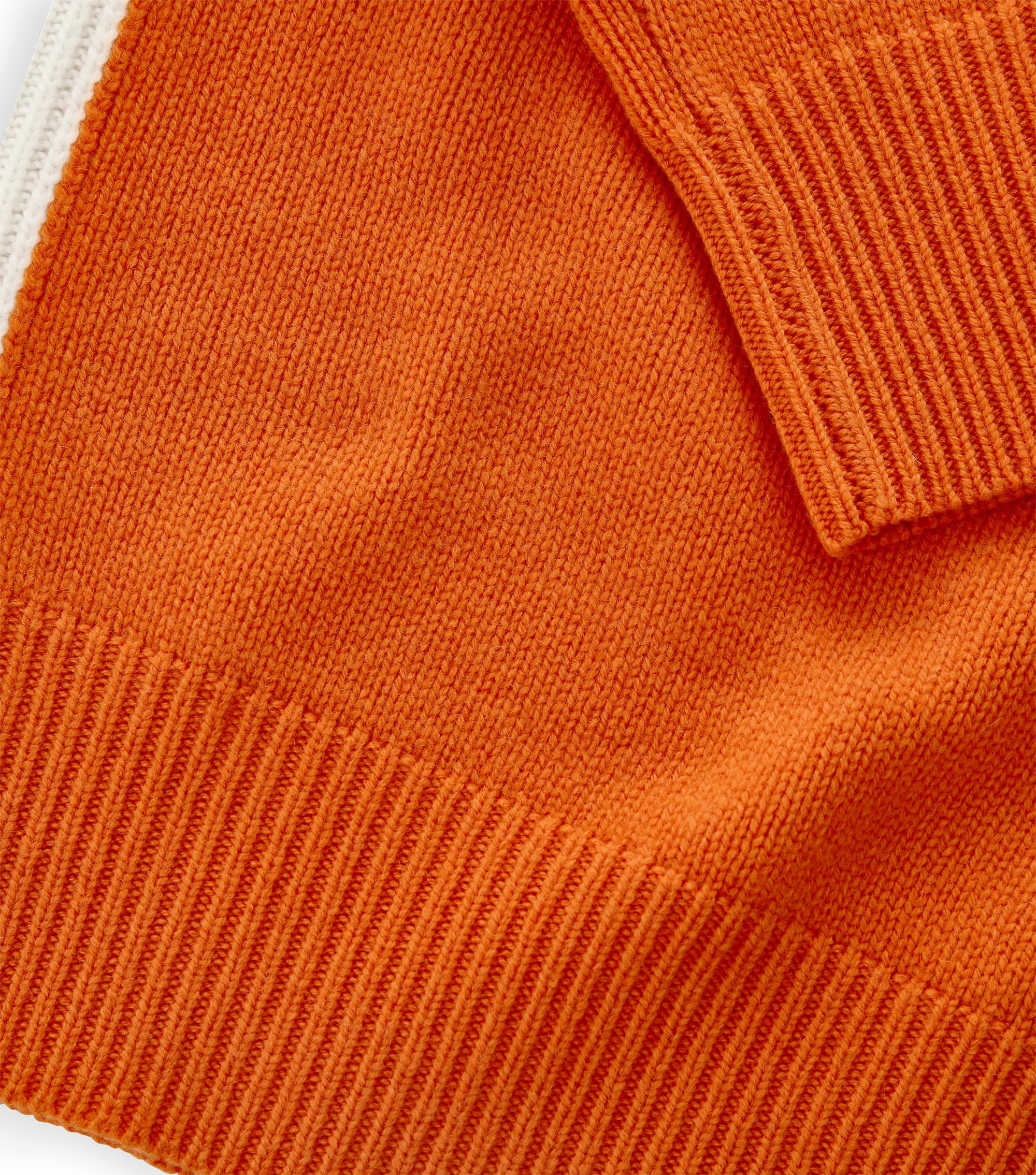 YULE TURTLE NECK PULLOVER</p>Orange Gloss